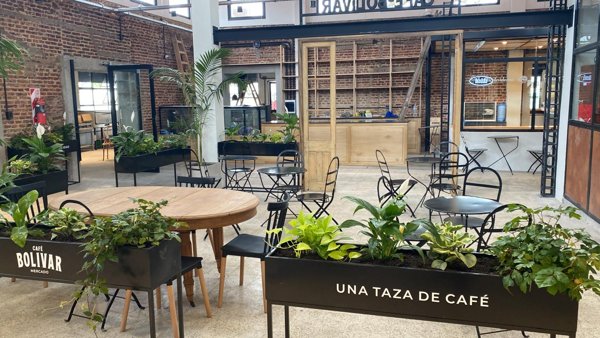 Café Bolívar · Terminal Vieja · Espacio de encuentro