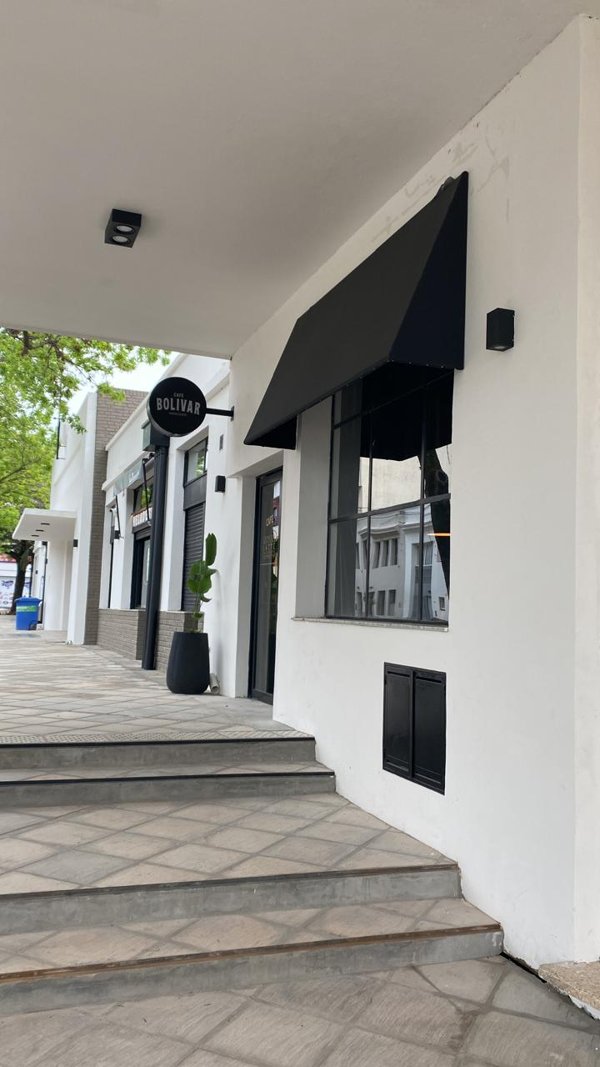 Café Bolívar · Terminal Vieja · La galería