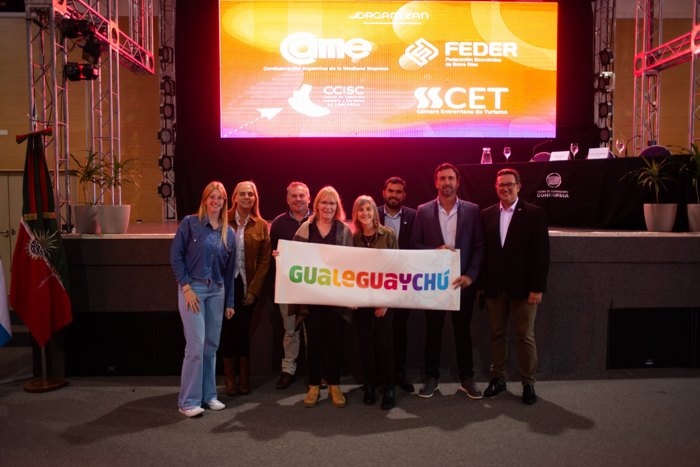 Gestión turística · Encuentro en el Centro de Convenciones de Concordia