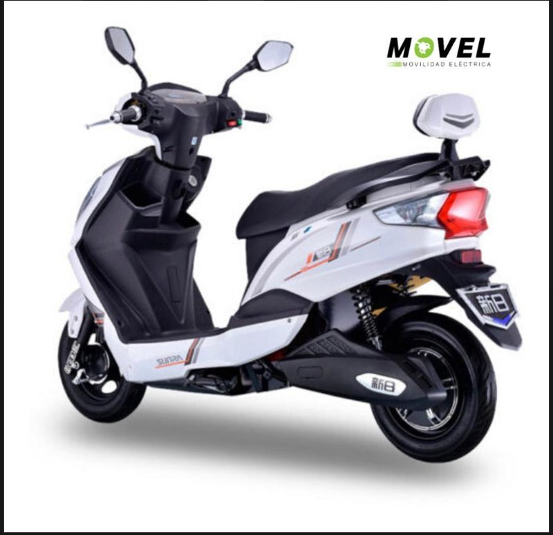 Scooter eléctrico · Vista posterior