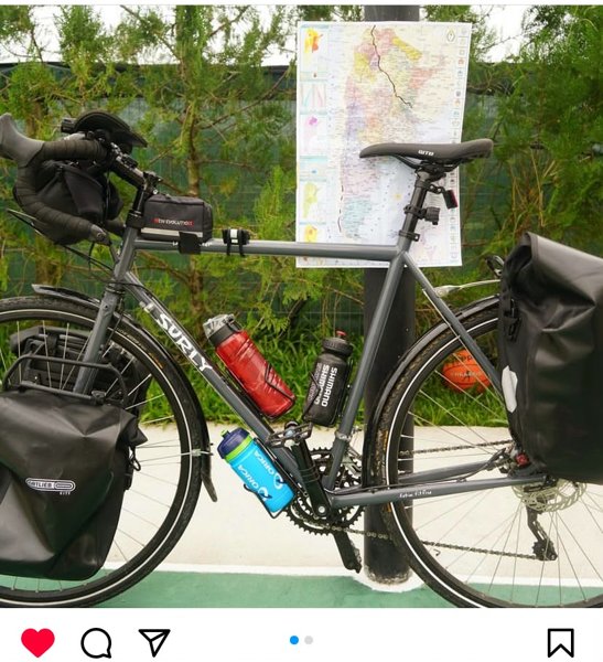 Viaje en homenaje a Tatú · La Surly y el mapa del recorrido